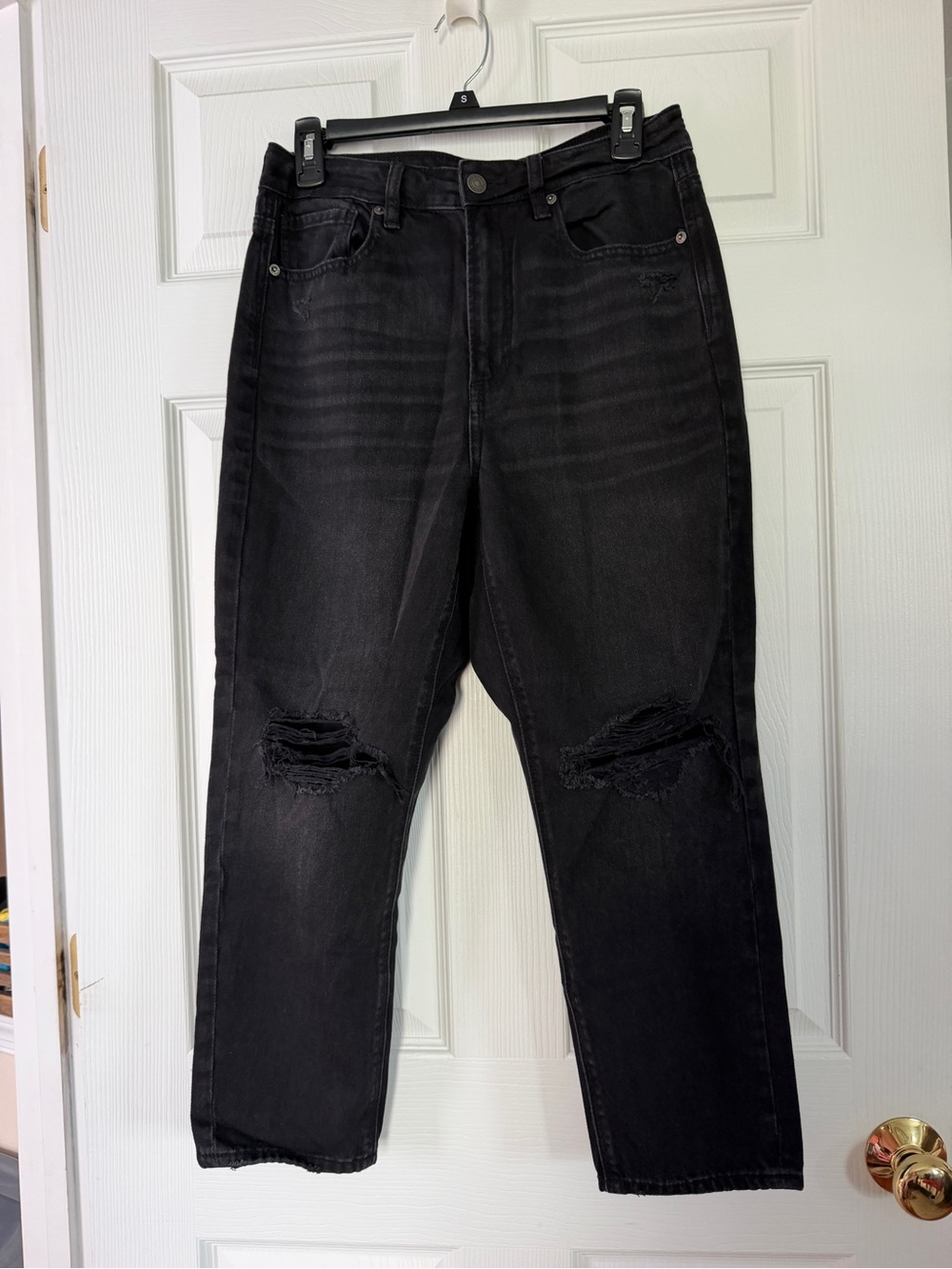 American Eagle Outfitters Black Mom Jeans